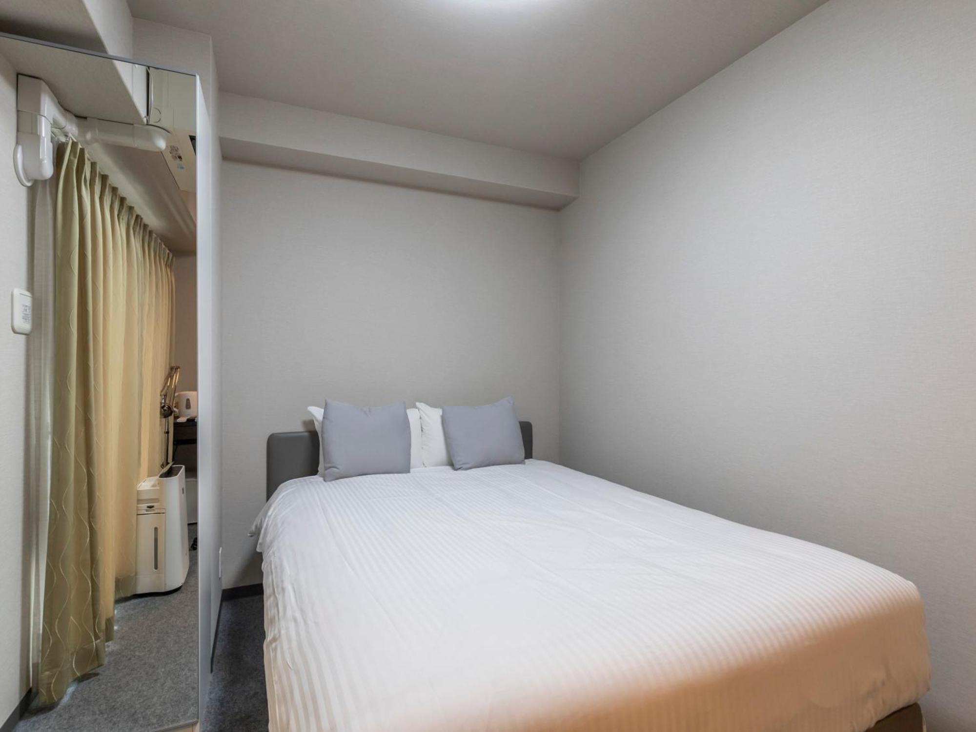 Tabist Unihotel Midosuji Hommachi 2* 大阪